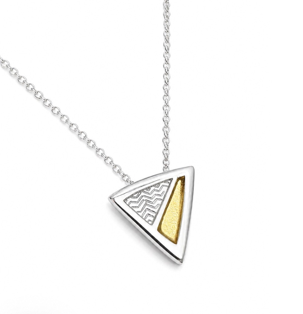 Trí Chosán Pendant 3